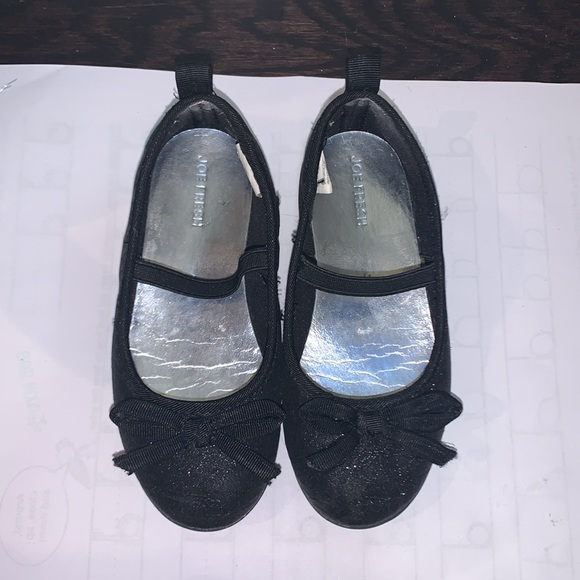 Joe Fresh toddler flat/ballet shoes! - Picture 2 of 7